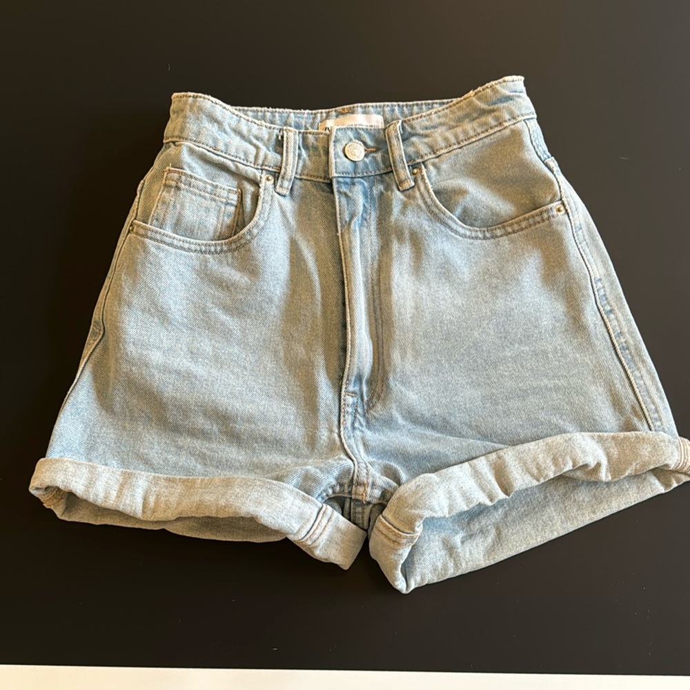 Zara high waisted jean shorts with cuff